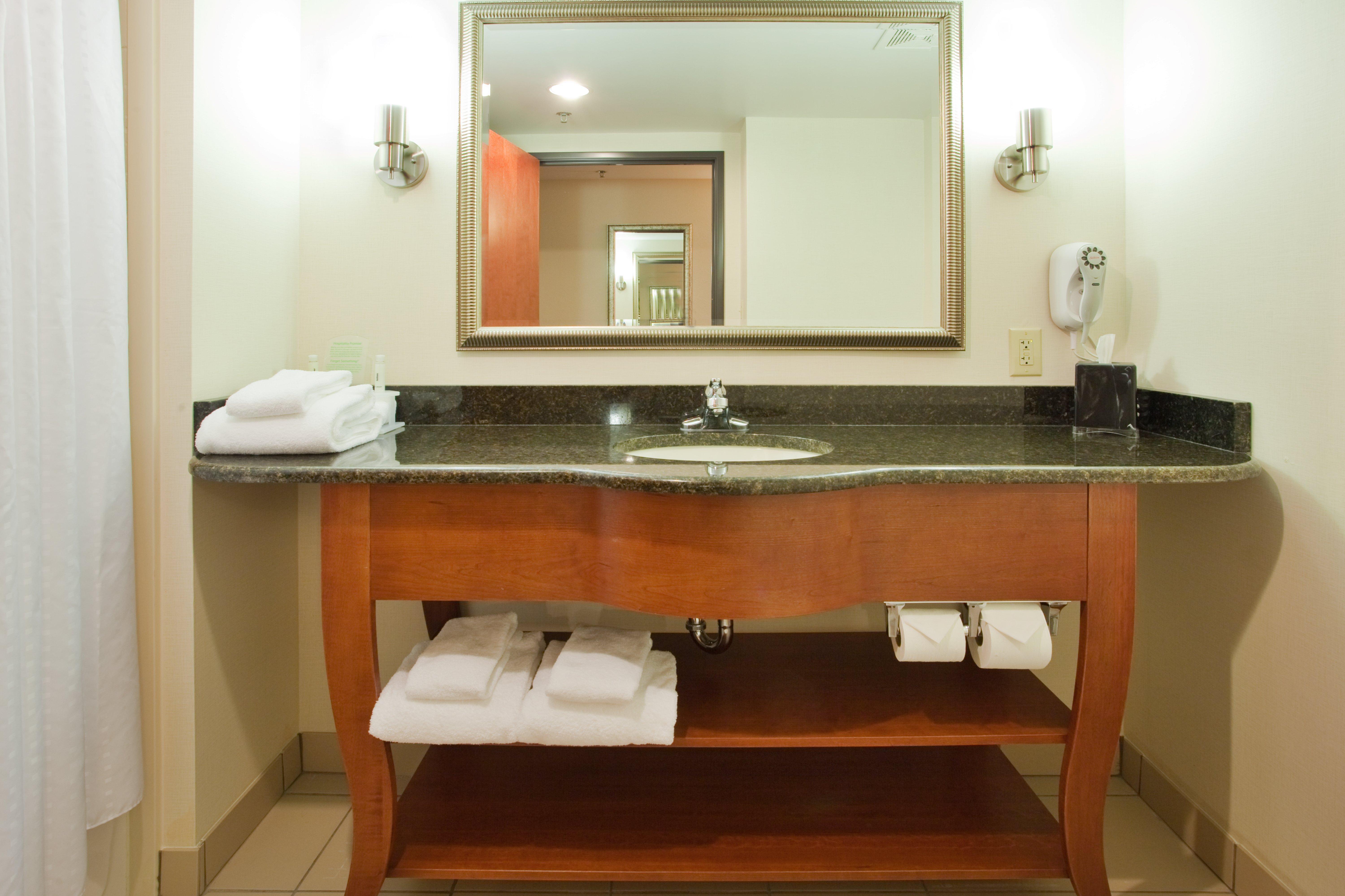 Holiday Inn Express Hotel & Suites Fredericksburg By Ihg Εξωτερικό φωτογραφία