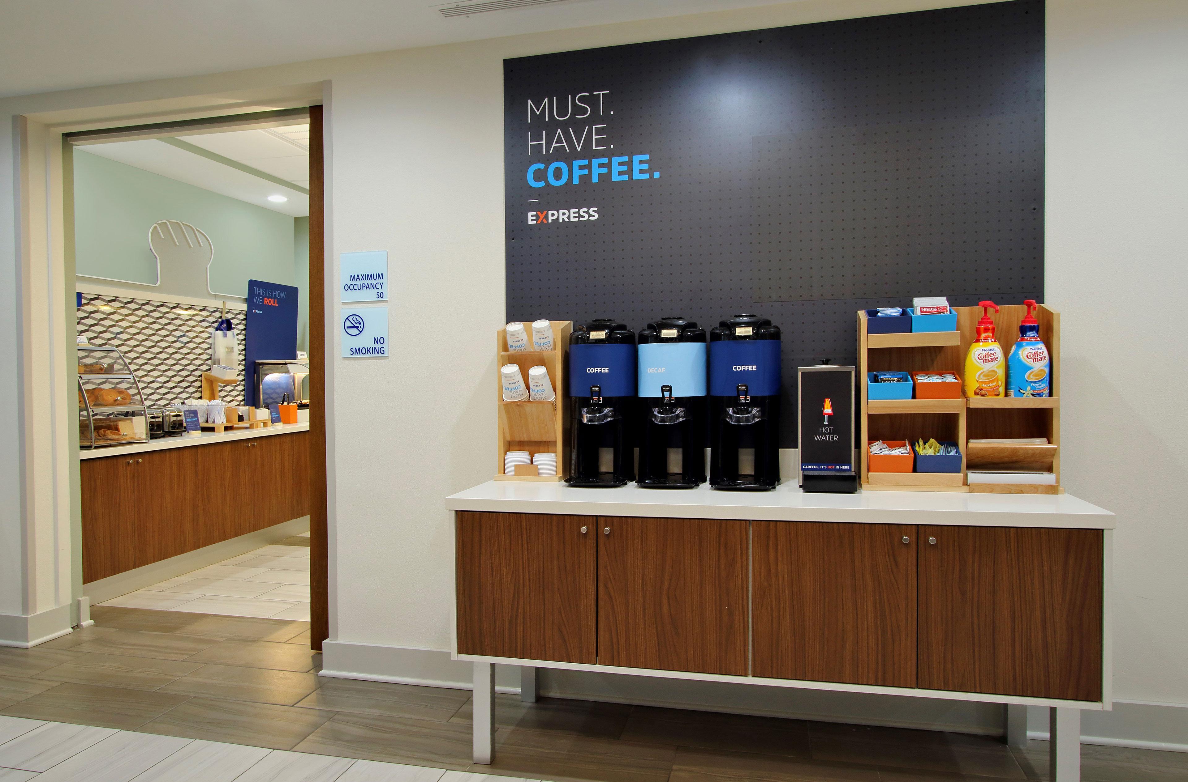 Holiday Inn Express Hotel & Suites Fredericksburg By Ihg Εξωτερικό φωτογραφία