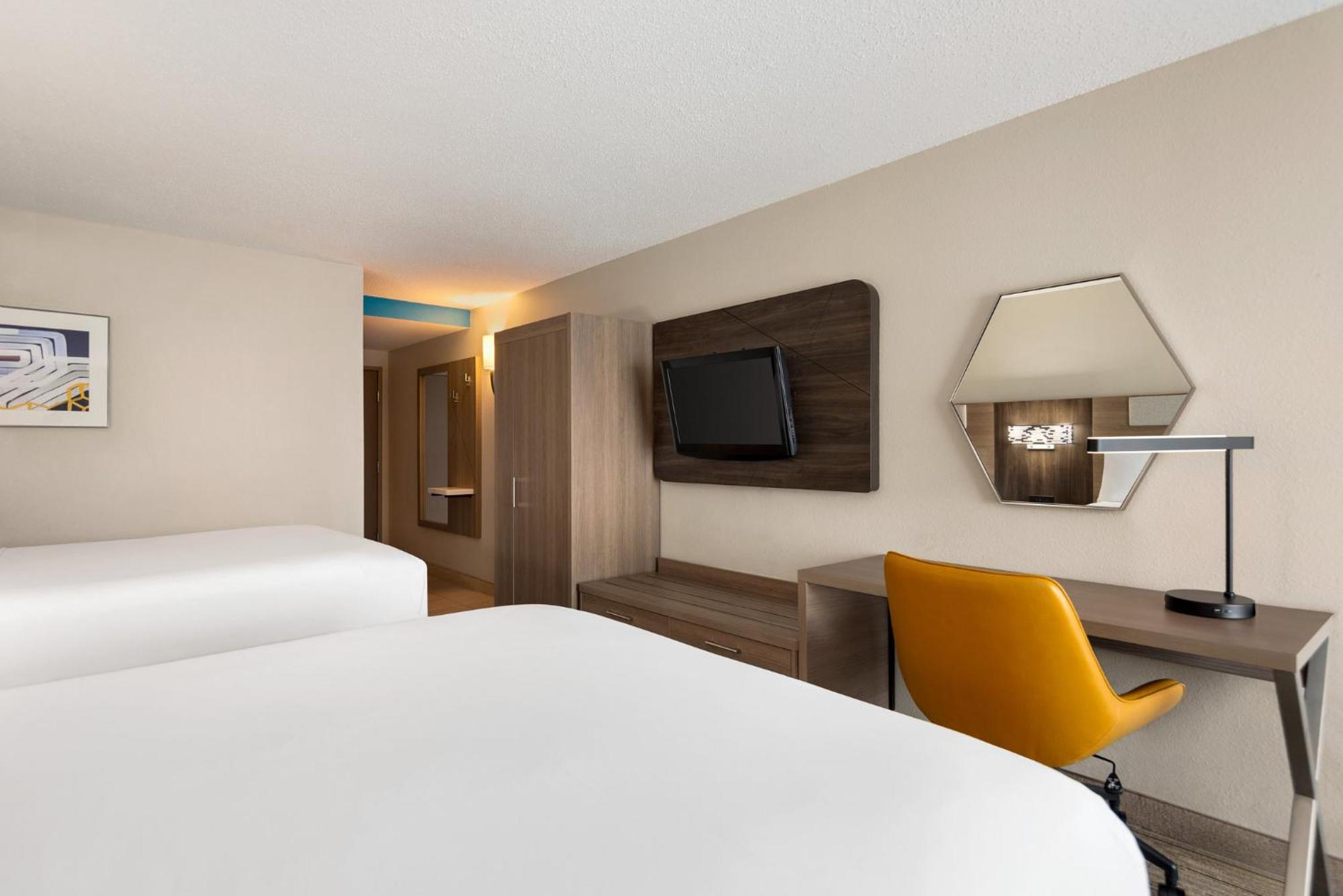 Holiday Inn Express Hotel & Suites Fredericksburg By Ihg Εξωτερικό φωτογραφία