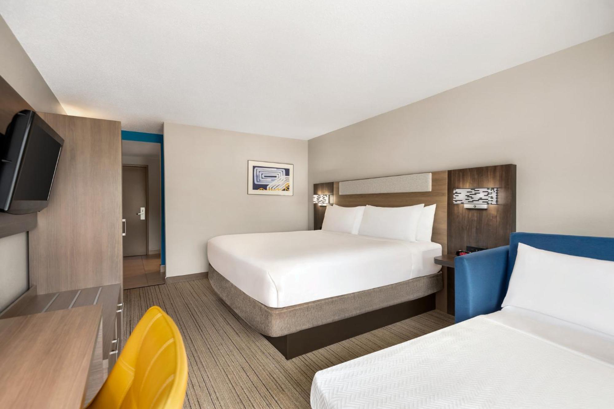 Holiday Inn Express Hotel & Suites Fredericksburg By Ihg Εξωτερικό φωτογραφία
